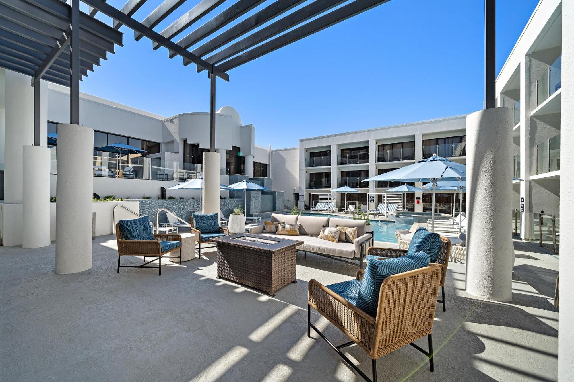 Hilton College Station & Conference Center Hotel Exterior photo