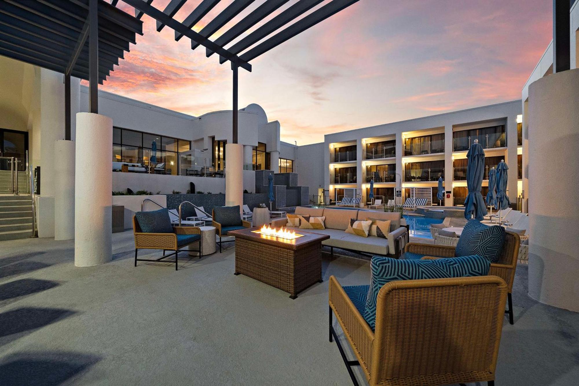 Hilton College Station & Conference Center Hotel Exterior photo
